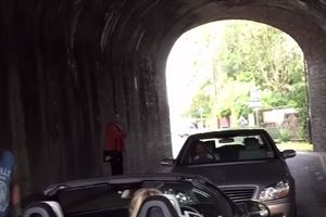 (VIDEO) PAMETAN POPUŠTA... Dvoje tvrdoglavih vozača 40 minuta zadržavali saobraćaj