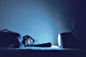 OVO NE VALJA: Ne spavajte uz upaljen televizor