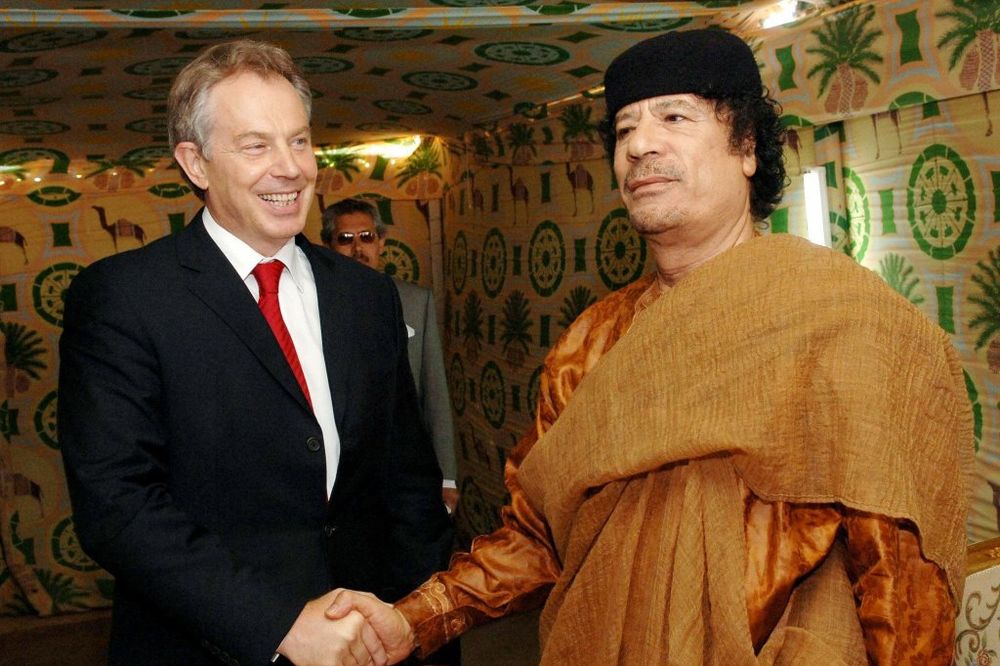 BRITANSKI PREMIJER OTKRIO: Bler zvao Gadafija da napusti Libiju 2011. godine