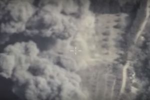 (VIDEO) RUSI RASTURAJU TERORISTE: Pogledajte kako su razorili 10 ISIL-ovih pozicija