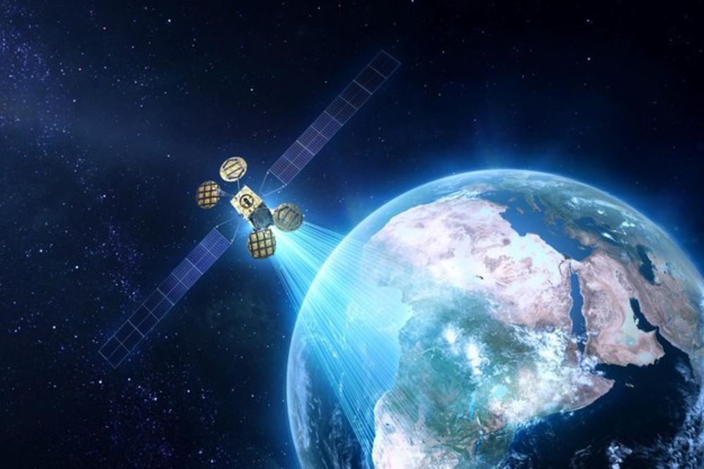 (FOTO) MALI GENIJE: Tinejdžer napravio najlakši satelit na svetu, uskoro lansiranje u svemir