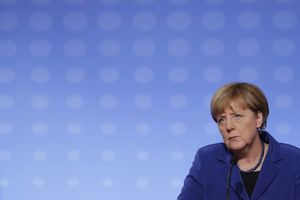 KRIZA U NEMAČKOJ: Merkelova optužena za veleizdaju?