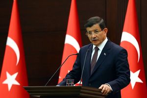 AHMET DAVUTOGLU: Za saradnju Srbije i Turske potrebni dodatni napori