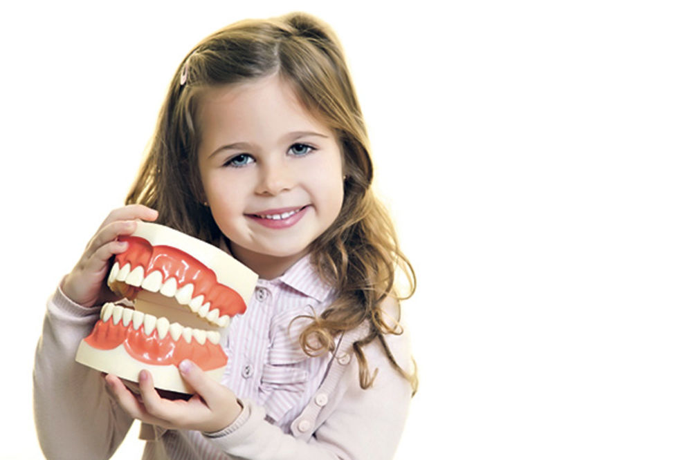 UPOZORENJE SRPSKIH ZUBARA: Sve više dece pati zbog ZUBIĆA. OVDE mališani imaju najzdravije zube!