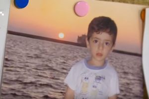(FOTO, VIDEO) POTRESNA SUDBINA: Ovog dečaka porodica je izgubila na slovenačkoj granici!