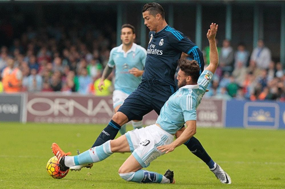 (VIDEO) KRISTIJANO, SRAM TE BILO: Pogledajte kako se Ronaldo obrukao na meču protiv Selte