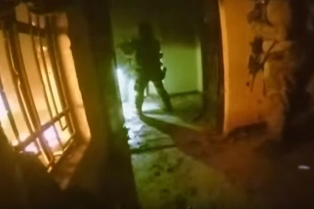 (VIDEO) OSLOBOĐEN ZATVOR U KALIFATU: Pogledajte akciju spasavanja 70 talaca iz ruku džihadista
