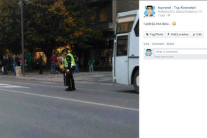 BRIŽNA STRANA SRPSKE POLICIJE: Zaustavio saobraćaj da prevede bakicu sa štakama preko ulice!
