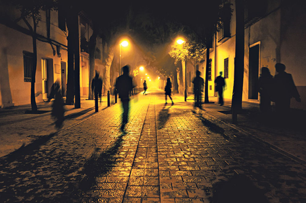 ISTRAŽIVANJE: Većina Srba se plaši da šeta ulicom po mraku