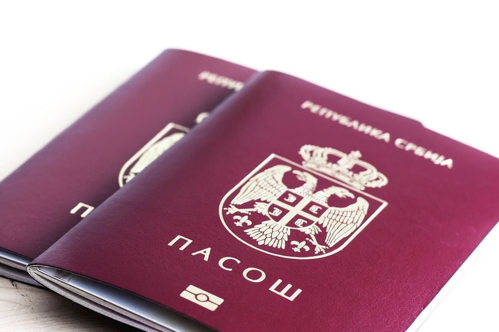 POMAMA ZA DVOJNIM DRŽAVLJANSTVOM: 20.000 Banjalučana želi srpski pasoš