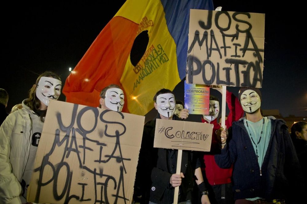 DOSTA IM JE PLJAČKE BAHATIH POLITIČARA: Rumuni hoće zemlju bez korupcije