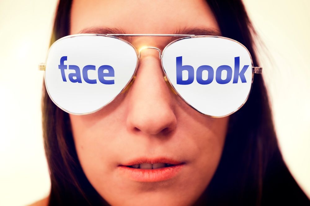 DOBRE VESTI NAS MOGU UČINITI MANJE SREĆNIM: Kako Fejsbuk utiče na naš život