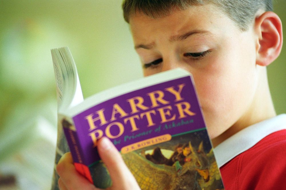 AMERIČKI PROPOVEDNIK: Bolje je da udavite decu nego da ona gledaju Harija Potera