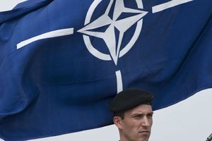 TREBA LI NATO EVROPI: Evropljani smatraju da treba, ali Amerikanci misle drugačije