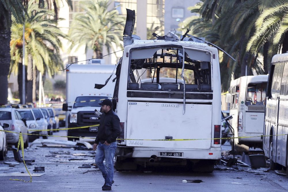 HTELI SMO DA UBIJEMO OTPADNIKE: Islamska država preuzela odgovornost za napad u Tunisu