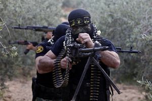 HRVATI U PANICI: Glavni kamp za obuku džihadista na samo 100 kilometara od granice sa Hrvatskom!