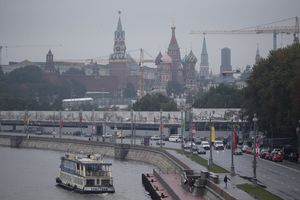 PUTIN NAJAVIO VELIKU REORGANIZACIJU: Kremlj planira da prepolovi administraciju