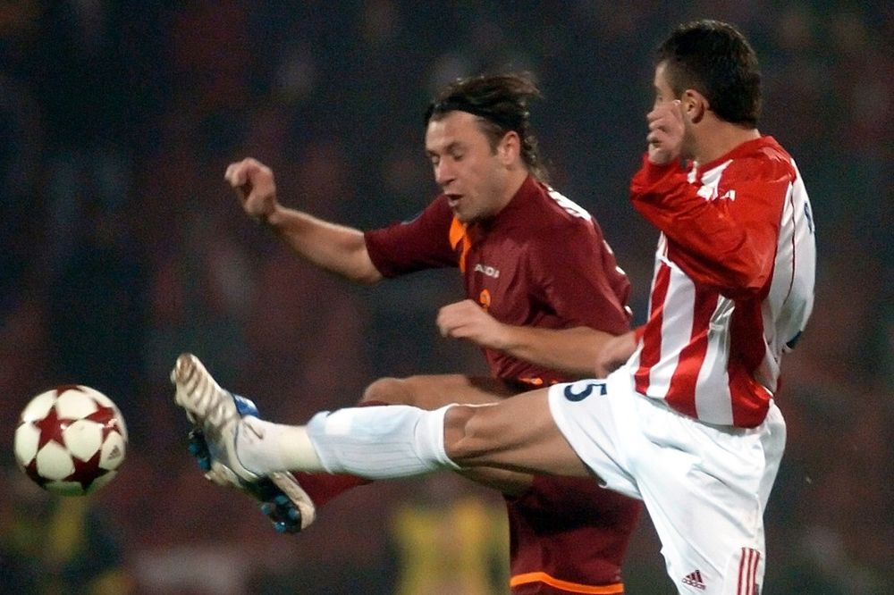 (VIDEO) NOĆ KADA JE PALA VUČICA: Evo kako su tadašnji fudbaleri Zvezde videli pobedu nad Romom