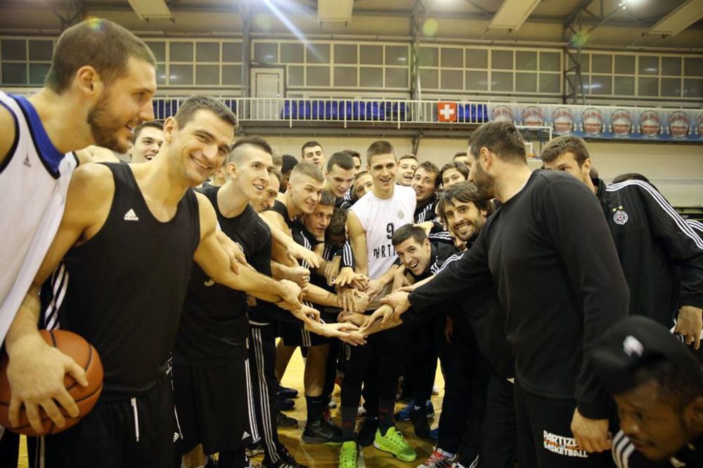 NA SLOVO, NA SLOVO: Partizan prvo sportsko društvo na svetu koje ima bukvar