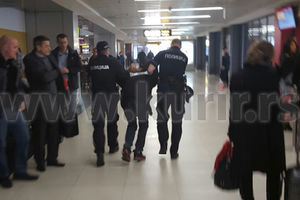 KURIR TV EKSKLUZIVNO: Pogledajte hapšenje Jordanca koji je pokušao da sruši avion za Beograd!