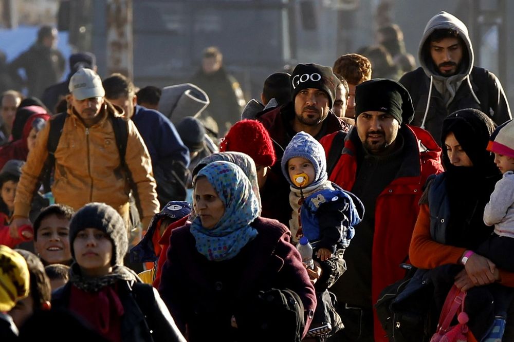 UNIŠTENE NADE EKONOMSKIH MIGRANATA: Grčka uklonila izbeglice sa granice koje je odbila Makedonija