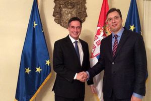RADNA VEČERA: Vučić razovarao sa Dejvidom Mekalisterom