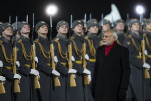 (VIDEO) GAF INDIJSKOG PREMIJERA U RUSIJI: Nastavio da hoda dok se intonirala himna
