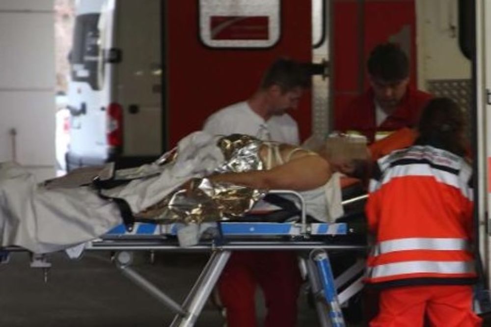 (FOTO) KRVAVI OBRAČUN BOSANSKIH MIGRANATA: U Nemačkoj ubijena jedna osoba, a tri teško ranjene!