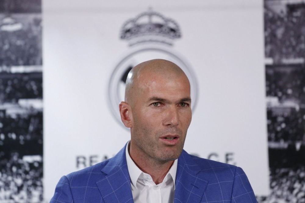 DO 2018. U MADRIDU: Zidan potpisao novi ugovor s Realom