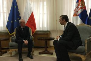 VUČIĆ SA AMBASADOROM POLJSKE: Srbija može mnogo da nauči od Poljske