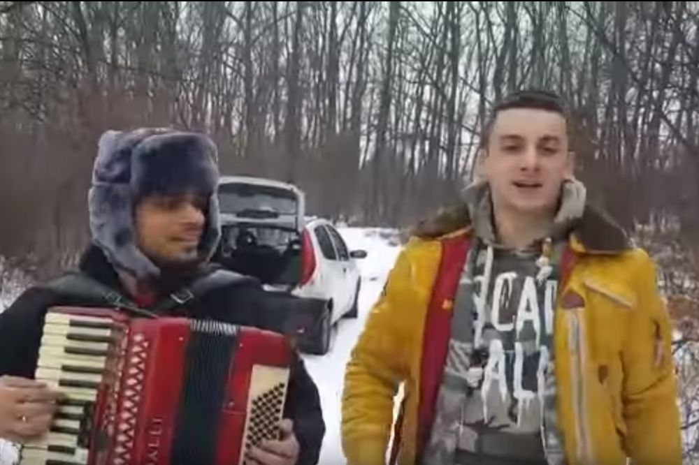 (VIDEO) PUTIN SAMO DA SE PREKRSTI: Evo kako su Srbi čestitali Božić ruskom predsedniku!
