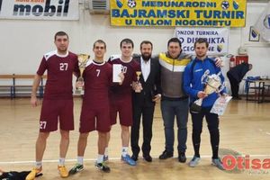 TRIJUMF NA BADNJI DAN: Hodža sa Srbima osvojio Bajramski turnir u Brčkom!