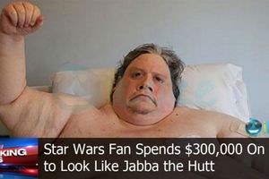 BLAGO NJEMU, BAŠ JE LEP: Fan Ratova Zvezda potrošio 300.000 dolara na botoks da liči na Džaba Hata!