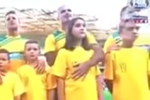 (VIDEO) ŠOKIRAO SVET: Evo objašnjenja fudbalera za maženje osmogodišnje devojčice