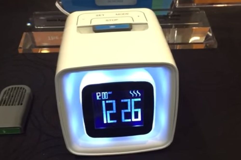 (VIDEO) BUDILNIK ZA SVE SPAVALICE: Osmišljen alarm koji vas budi mirisom kroasana