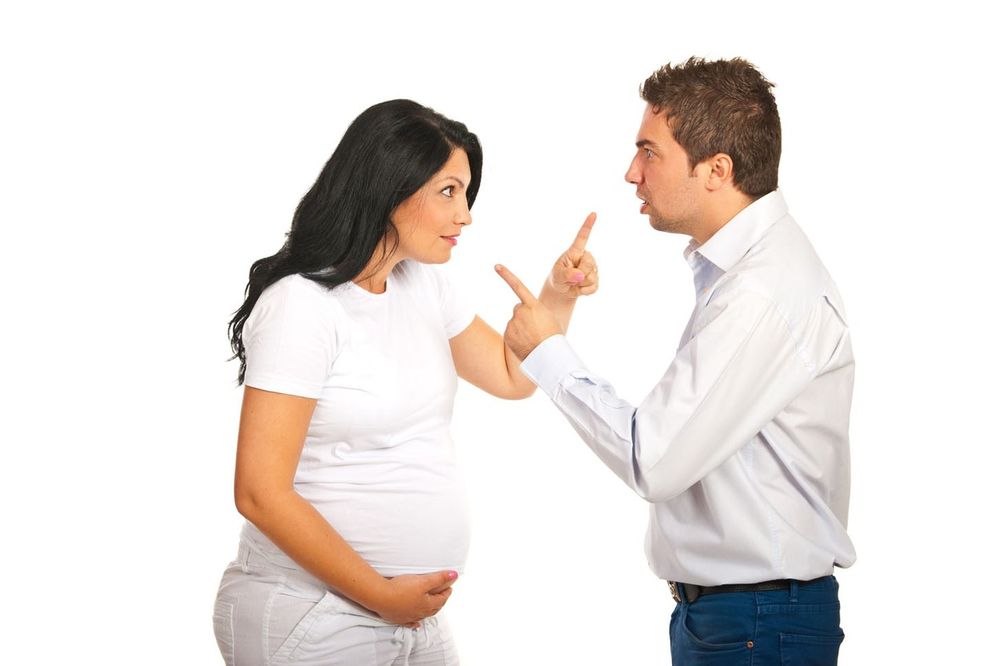 SRAMNO PRIZNANJE MUŠKARCA: Varam trudnu suprugu, ali ne žalim, moja ljubavnica je savršena žena