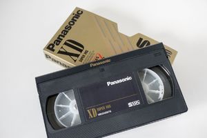 NE BACAJTE VHS KASETE: Ako imate ove filmove, možete dobro da zaradite!