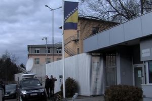 CEO SVET IH TRAŽI: Ovo su opasni kriminalci iz BiH za kojima su raspisane Interpolove poternice