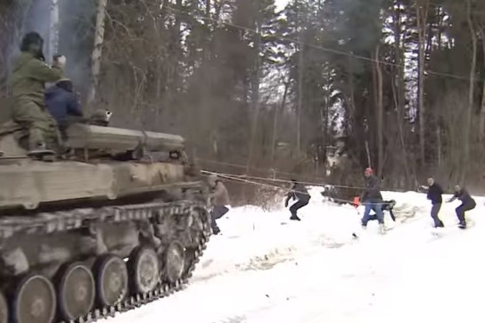 (VIDEO) APSOLUTNI HIT NA INTERNETU: Evo kako se skija u Rusiji