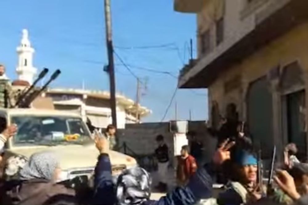 (VIDEO) OVAKO SU DOČEKANI ASADOVI OSLOBODIOCI: Građani provincije Alepa pevali i plakali od sreće
