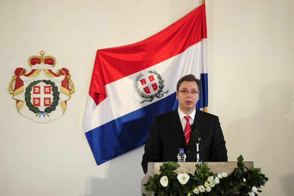 DAN DRŽAVNOSTI: Premijer Vučić otvorio Svečanu akademiju u Kragujevcu