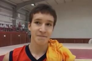 (VIDEO) HTEO SAM DA ZAKUCAM, ALI... Pogledajte intervju mladog Bogdana Bogdanovića