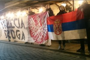 (FOTO, VIDEO) POLJSKI NAVIJAČI IZAŠLI NA ULICE: Kosovo je Srbija!