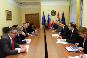 Vučić s Počivalšekom: Srbija otvorena za slovenačke investicije