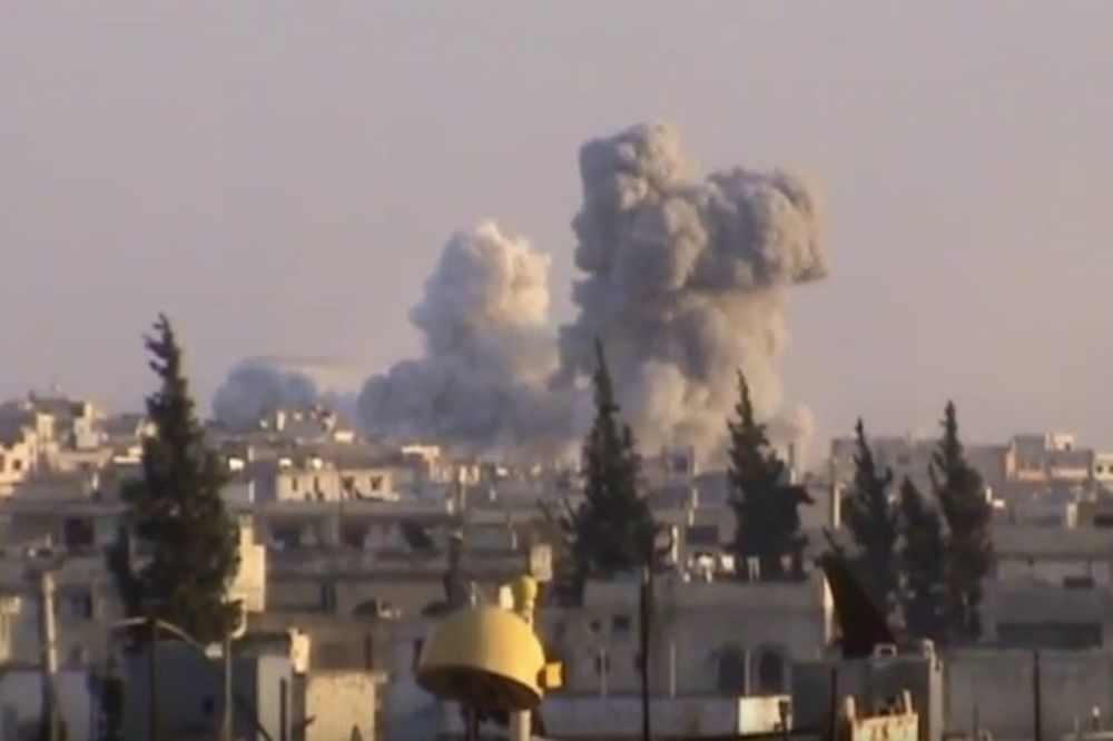 (VIDEO) BOMBARDOVANO 7 SELA: Ubrzo nakon primirja objavljen snimak udara u Siriji
