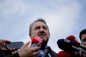 IZETBEGOVIĆ: Tražiću da se referendum o Danu RS stavi na čekanje