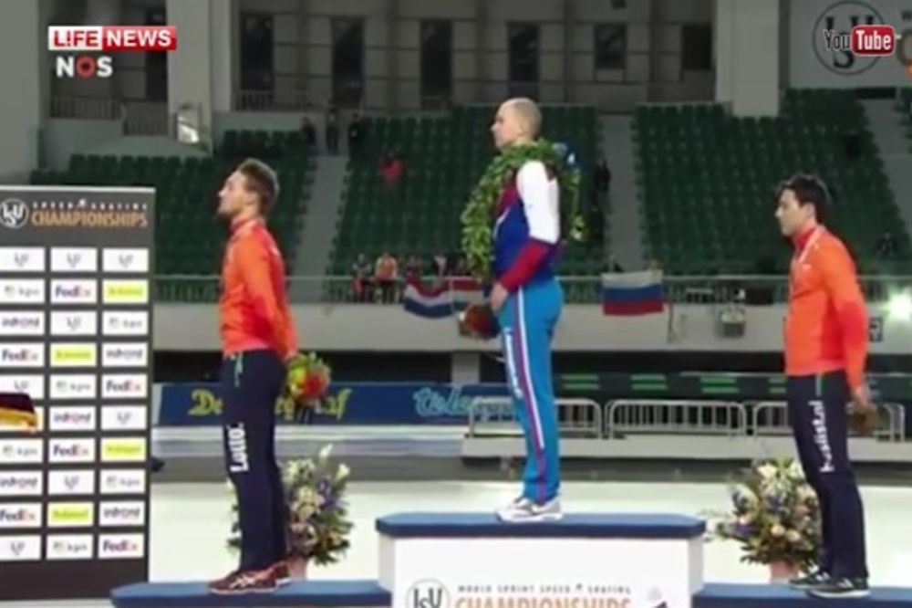 (VIDEO) TEŽAK SKANDAL U SEULU: Ruskom sportisti posle dodele medalja pustili američku himnu!