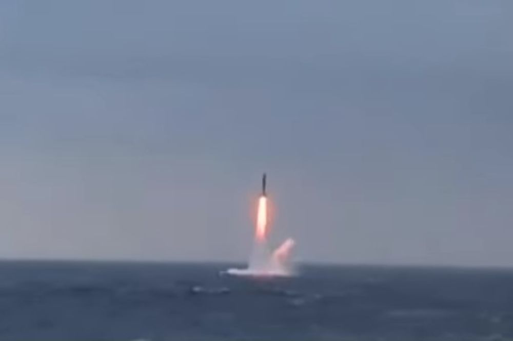 RUSIJA PRETI SAD ATOMSKIM UDAROM: Severna flota priprema vežbu ispaljivanja 16 balističkih raketa