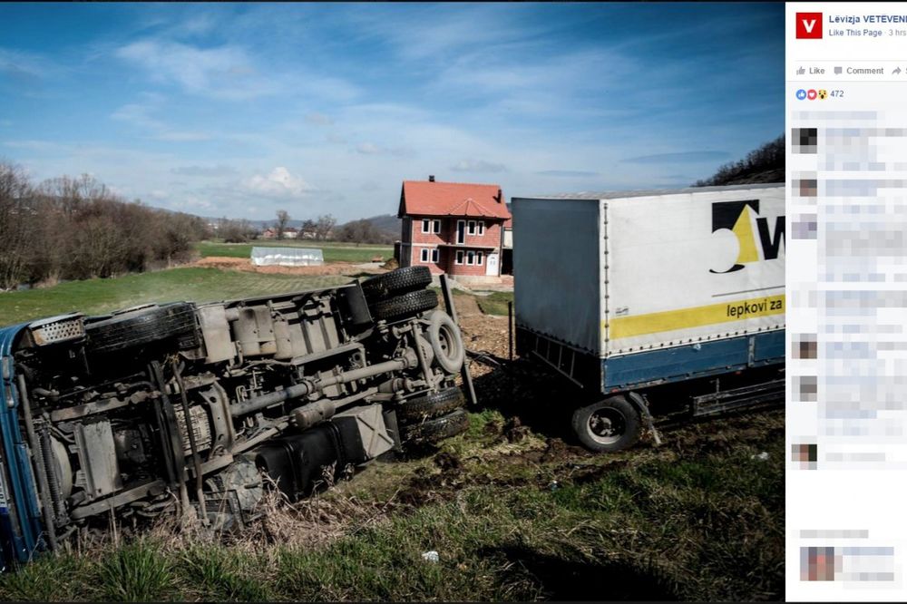 INCIDENT KOD PODUJEVA: Aktivisti Samoopredeljenja prevrnuli kamion sa srpskim proizvodima