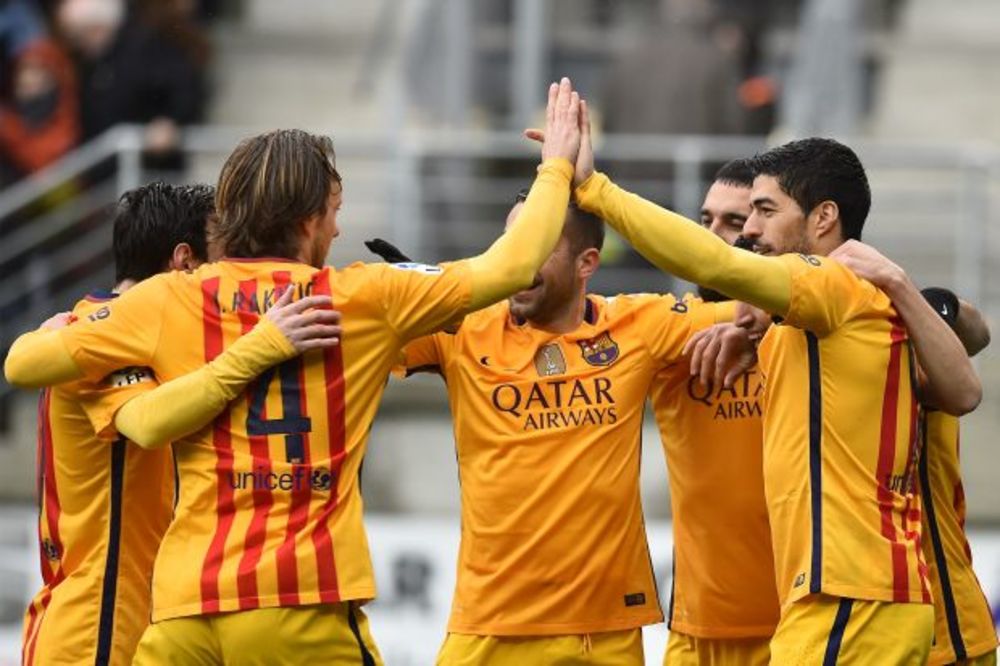 (VIDEO) KATALONCI GAZE KA TITULI: Mesi i Suarez doneli novu pobedu Barseloni